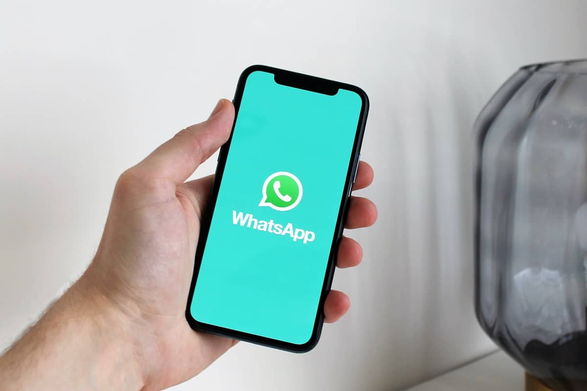 whatsapp tracker benefits